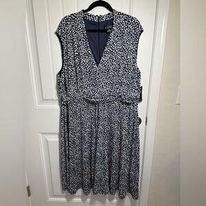 Jessica Howard Navy and White Floral Midi Dress